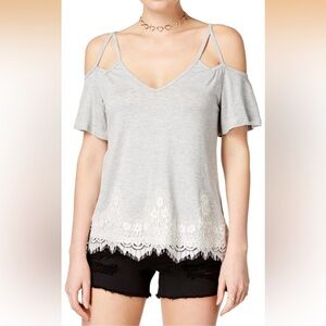 NWT Self E Cold Shoulder Top W/ Lace Trim Size Large